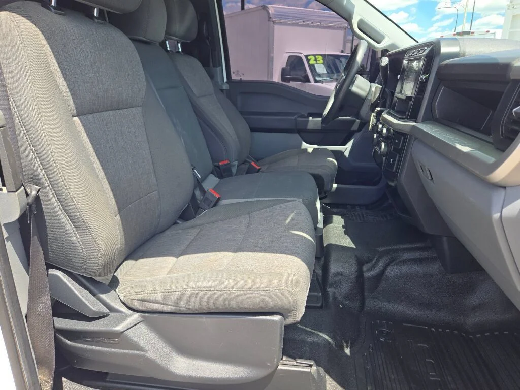 Used 2024 Oxford White Ford XL image 6
