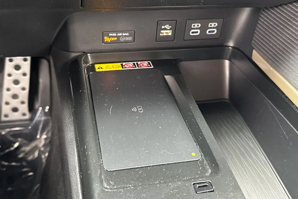 Certified Used 2025 White Toyota SE image 27