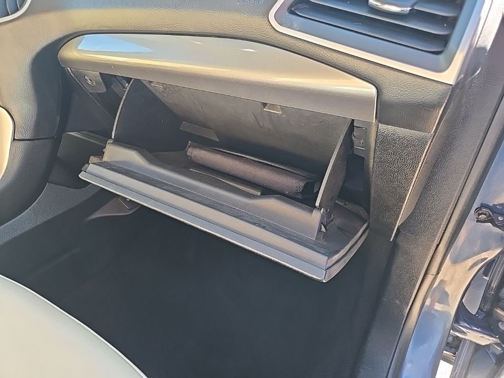 Used 2019 Blue Ford SEL image 78