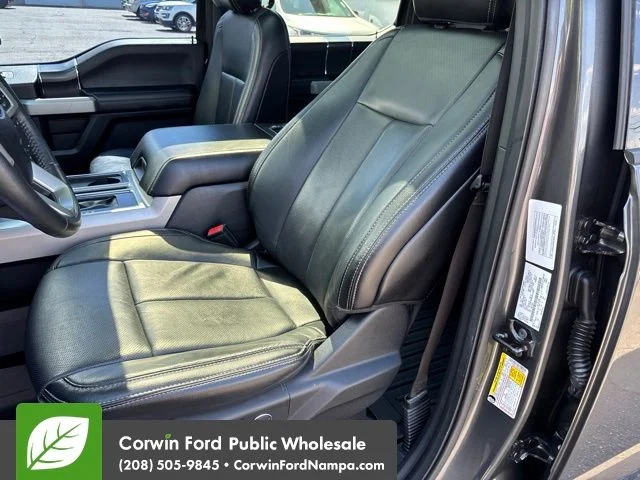 Used 2018 Gray Ford Lariat image 25