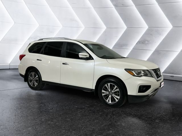 2017 Nissan Pathfinder SL