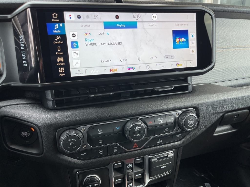 New 2026 Reign Jeep Sport S image 35