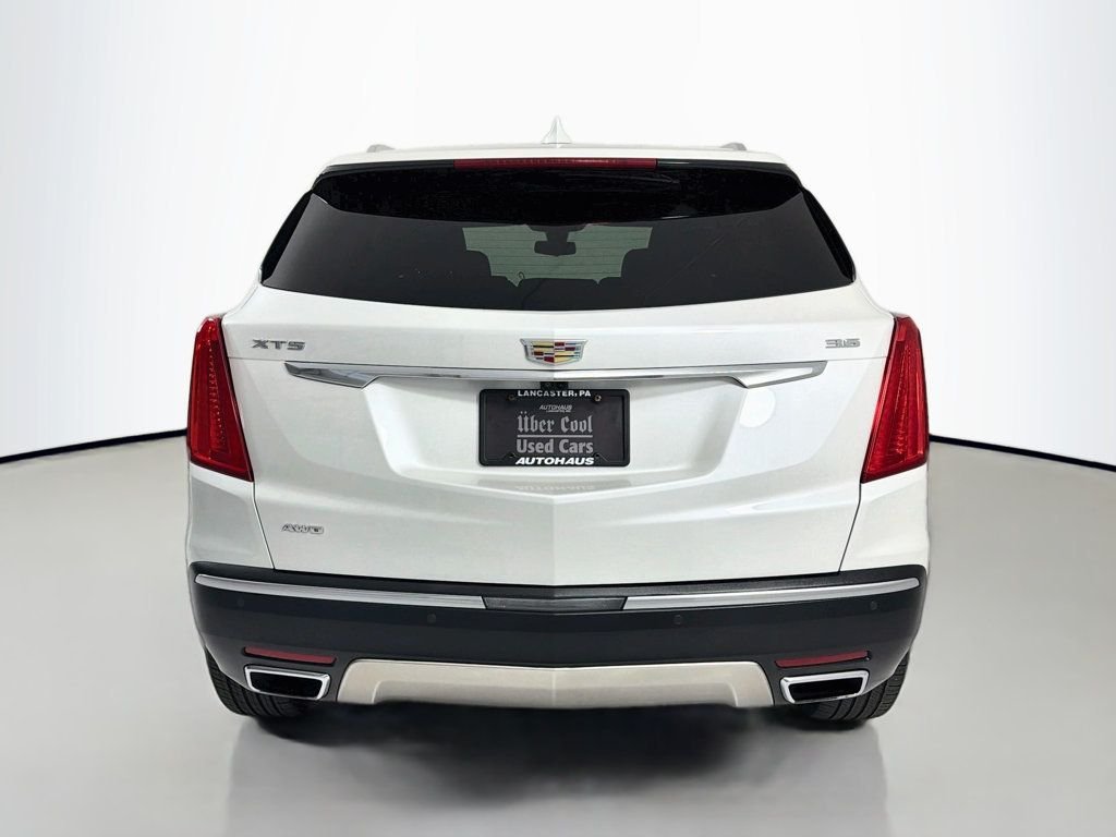 Used 2018 Crystal White Tricoat Cadillac AWD 4dr Platinum image 6