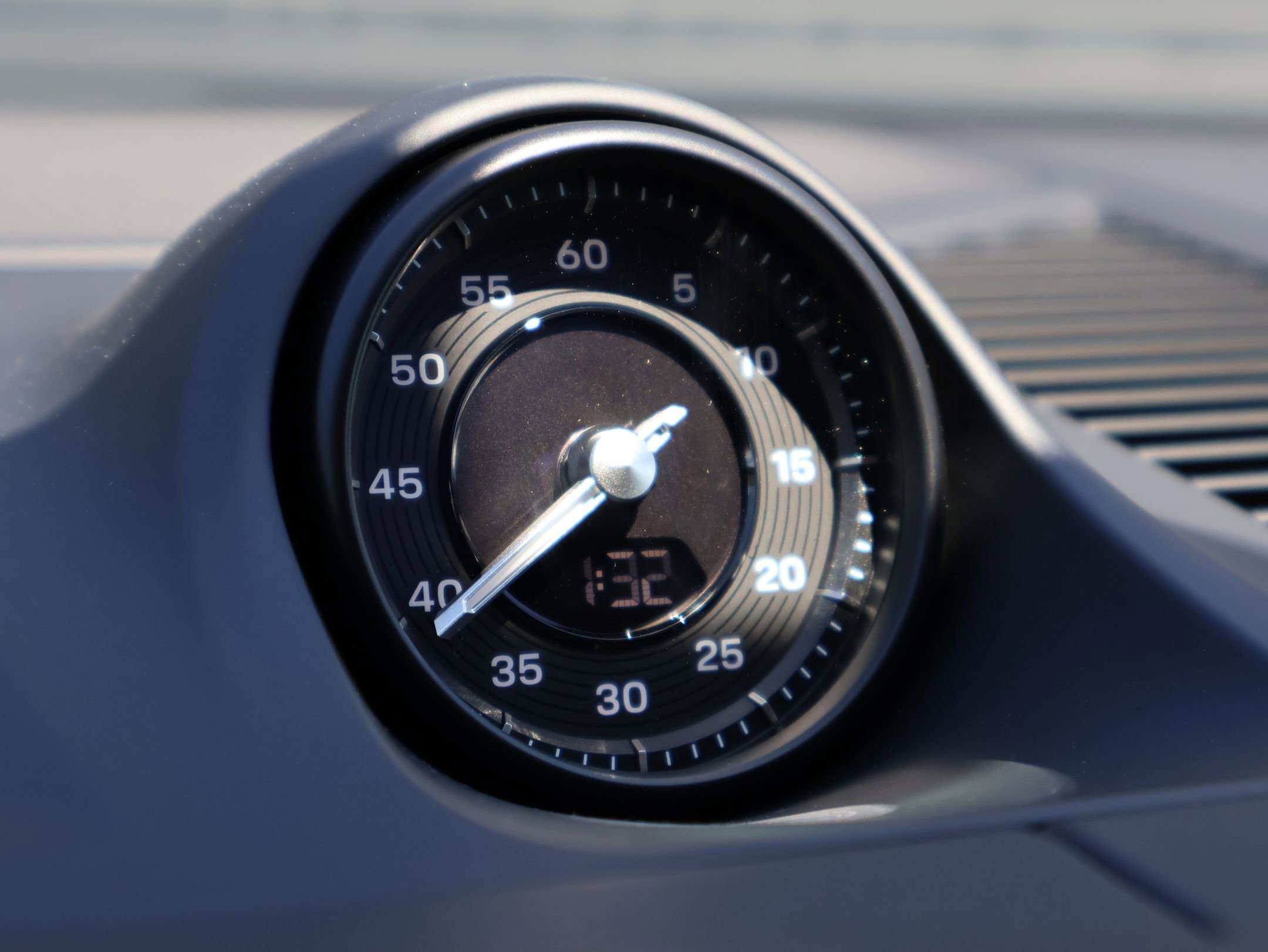 New 2026 Vanadium Grey Metallic Porsche S image 21