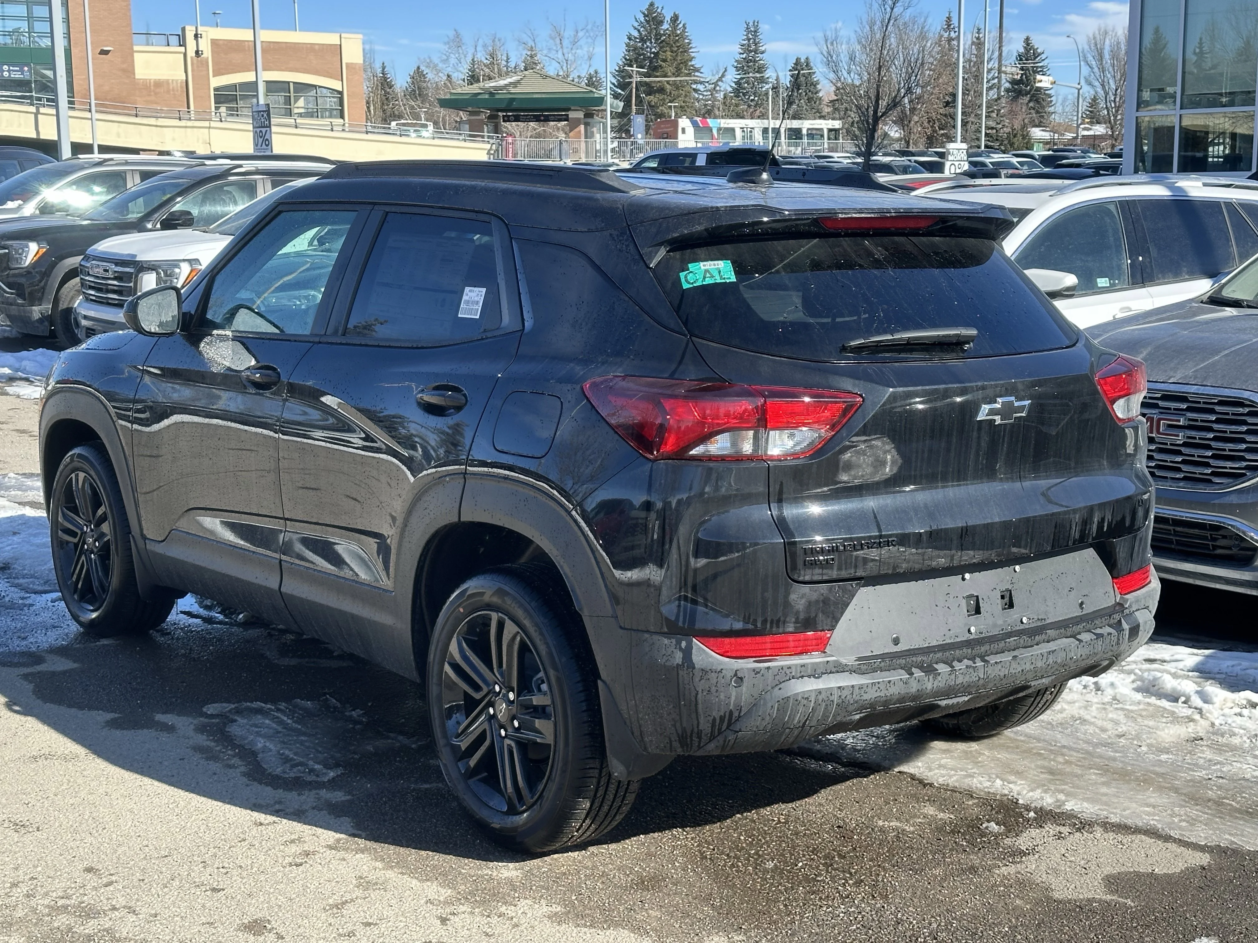 New 2026 Mosaic Black Metallic Chevrolet LT image 4