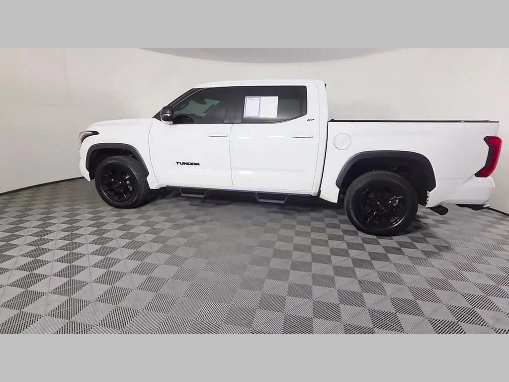 Used 2024 Ice Toyota SR5 image 47