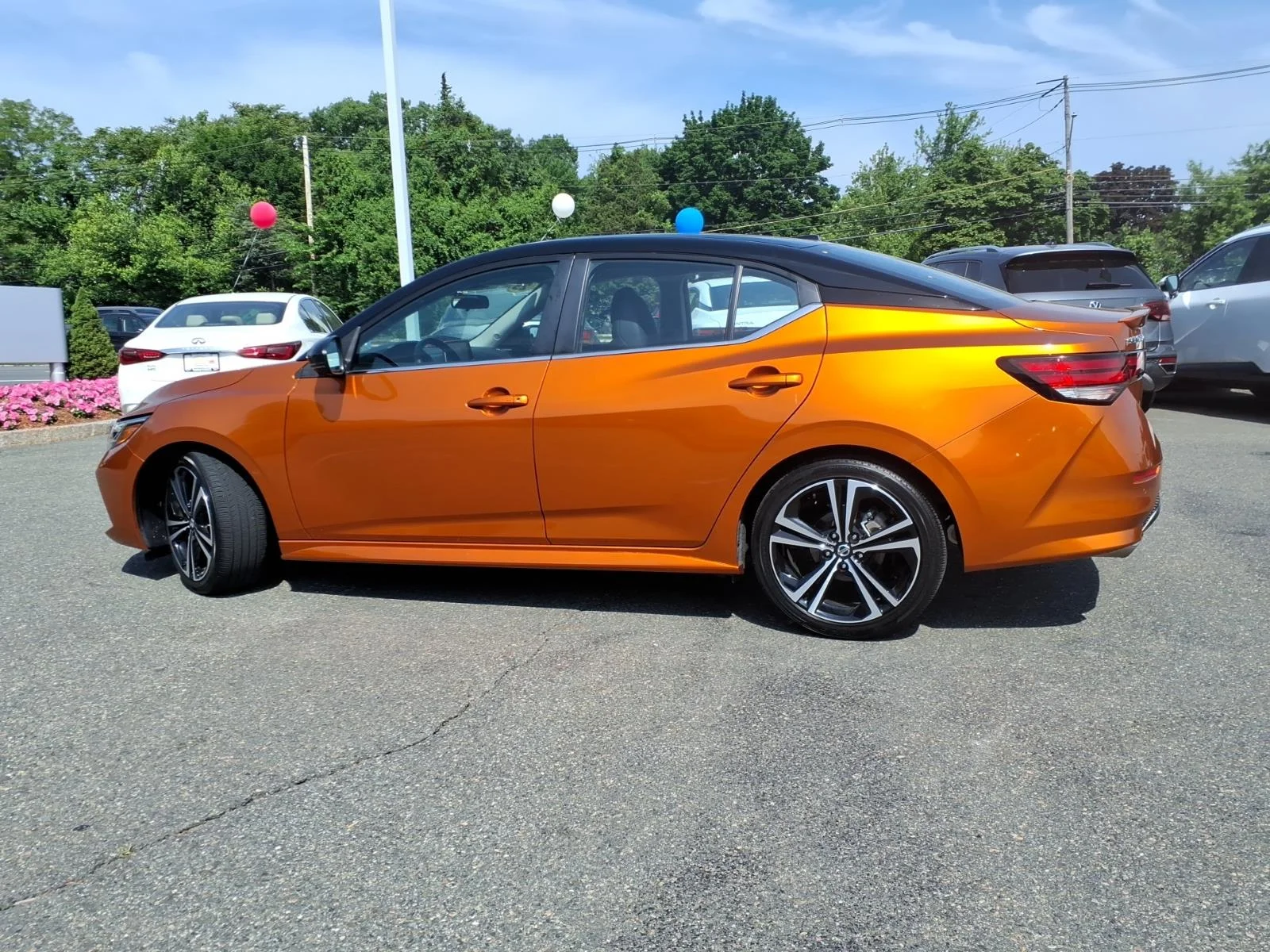 Certified Used 2023 Monarch Orange Metallic/Super Black Nissan SR image 8