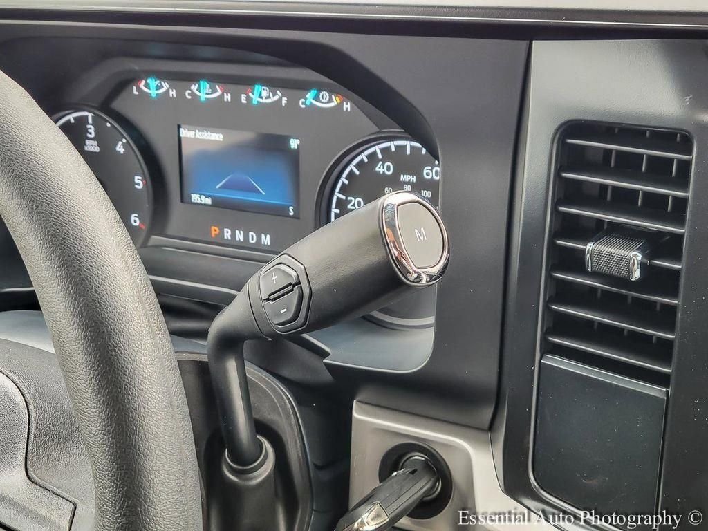 New 2025 Oxford White Ford F-450® XL image 17