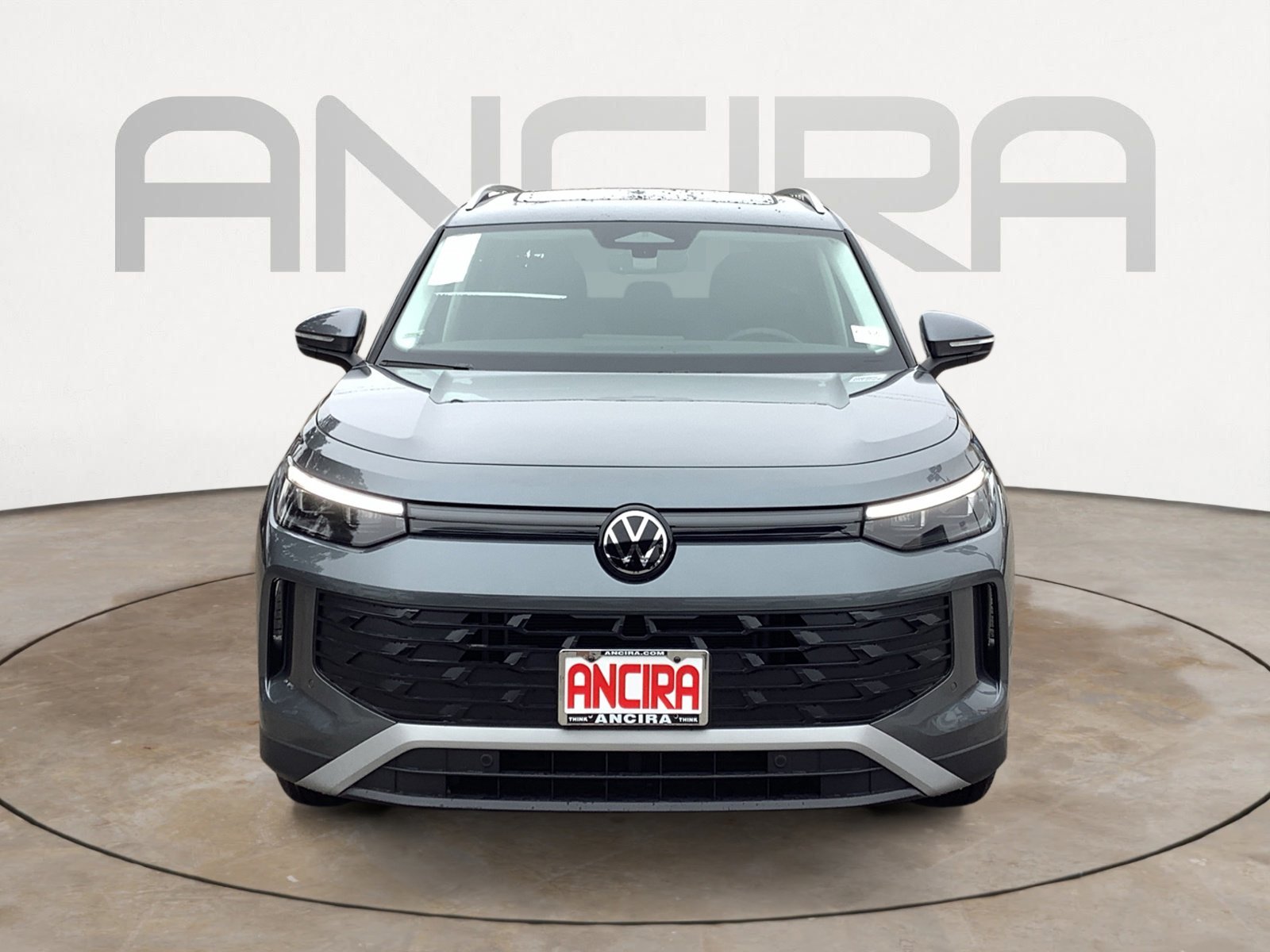 New 2026 PLATINUM GRAY Volkswagen SE image 3