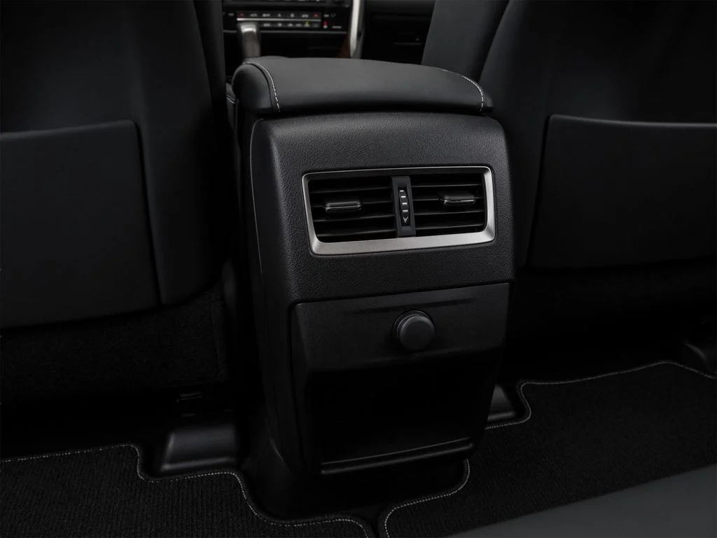 Used 2017 White Lexus 350 image 25