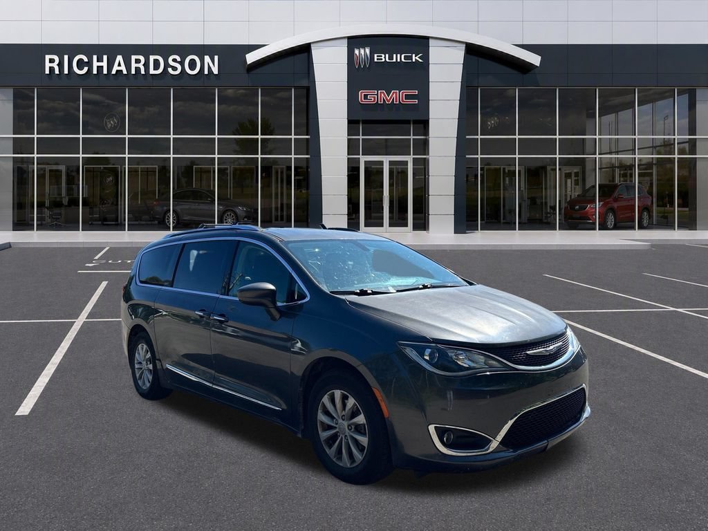 2019 Chrysler Pacifica Touring L - Photo 7