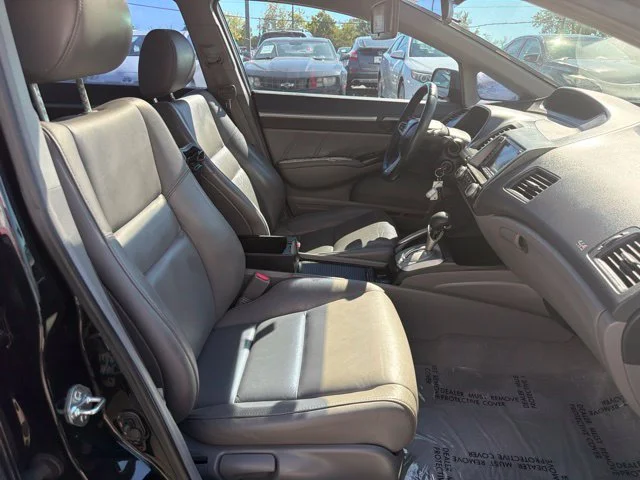Used 2009 Black Honda EX-L image 27