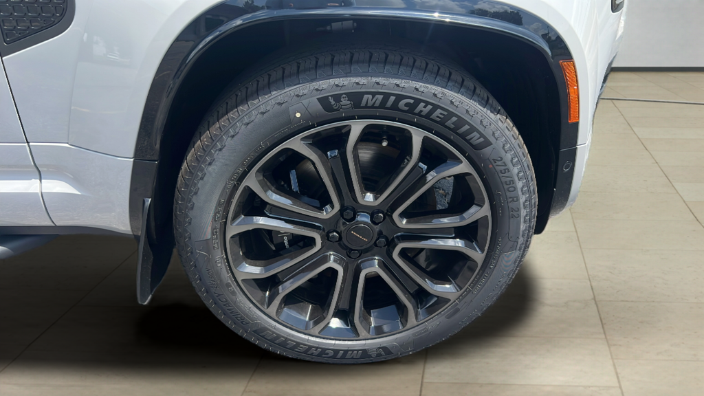 New 2026 Gray Land Rover  OCTA image 20
