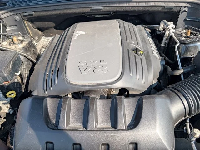 Used 2018 Black Jeep Summit image 22