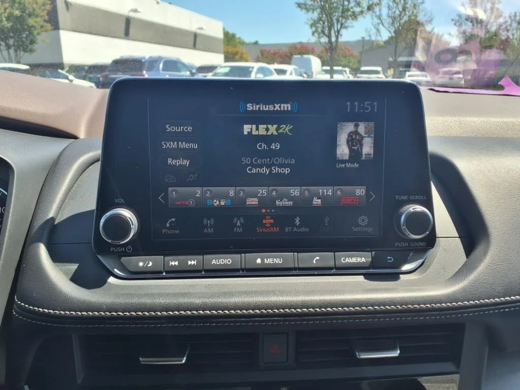 2023 Nissan Rogue SV - Photo 13