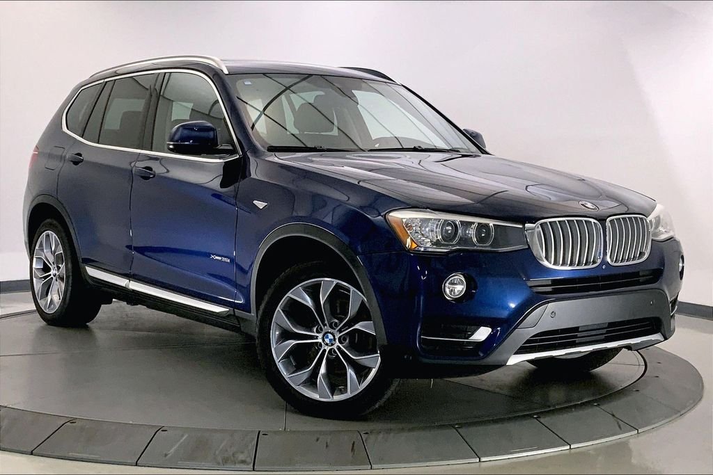 Used 2017 Deep Sea Blue Metallic BMW  image 32