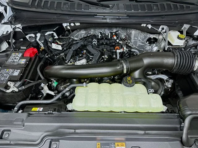 New 2026 White Ford Platinum image 25