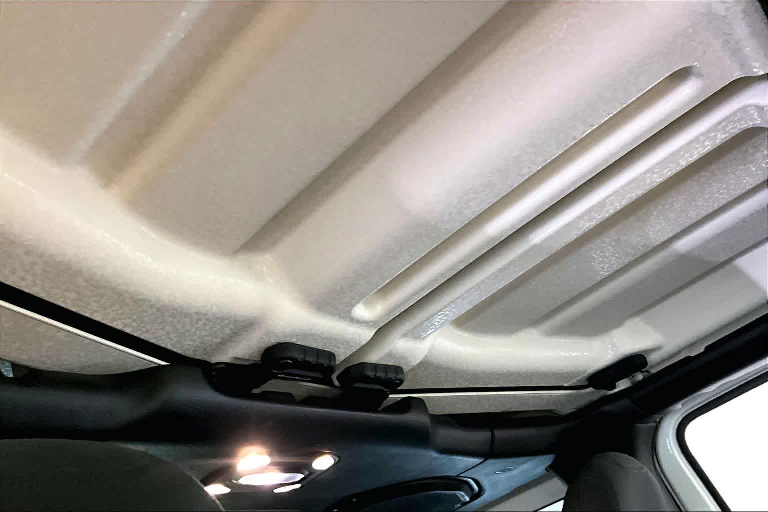 Used 2020 Bright White Clearcoat Jeep Sport S image 13
