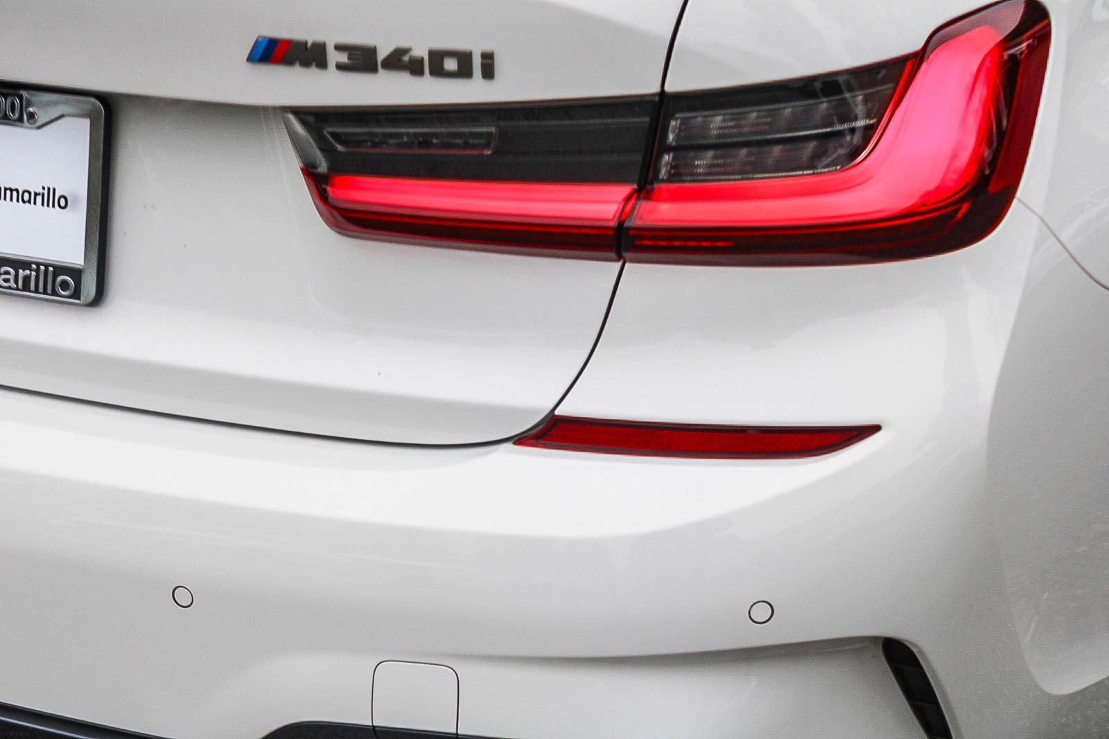 Used 2022 Alpine White BMW M340i image 7