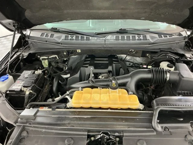 Used 2016 Gray Ford  image 27
