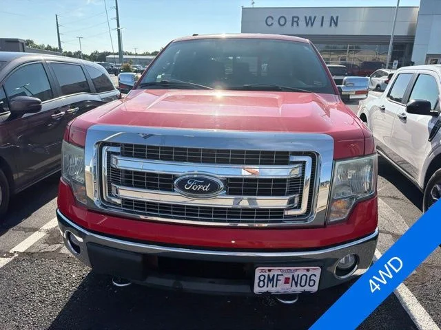 Used 2013 Red Ford XLT image 2
