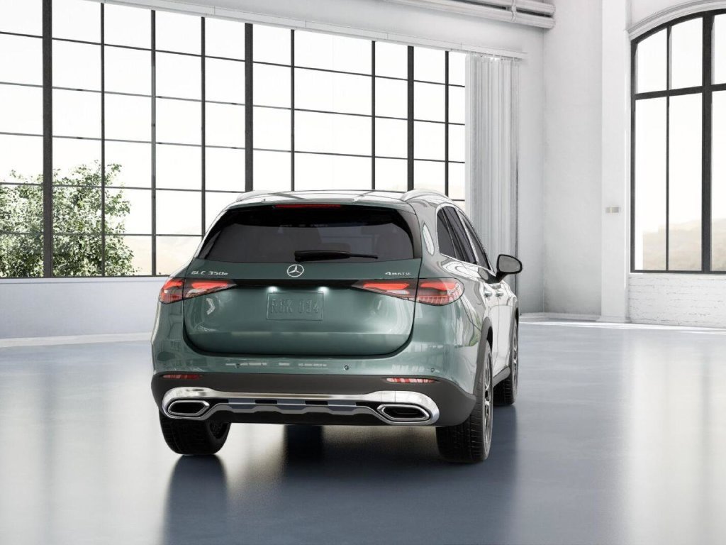 New 2026 Verde Silver Metallic Mercedes-Benz GLC 350 image 66