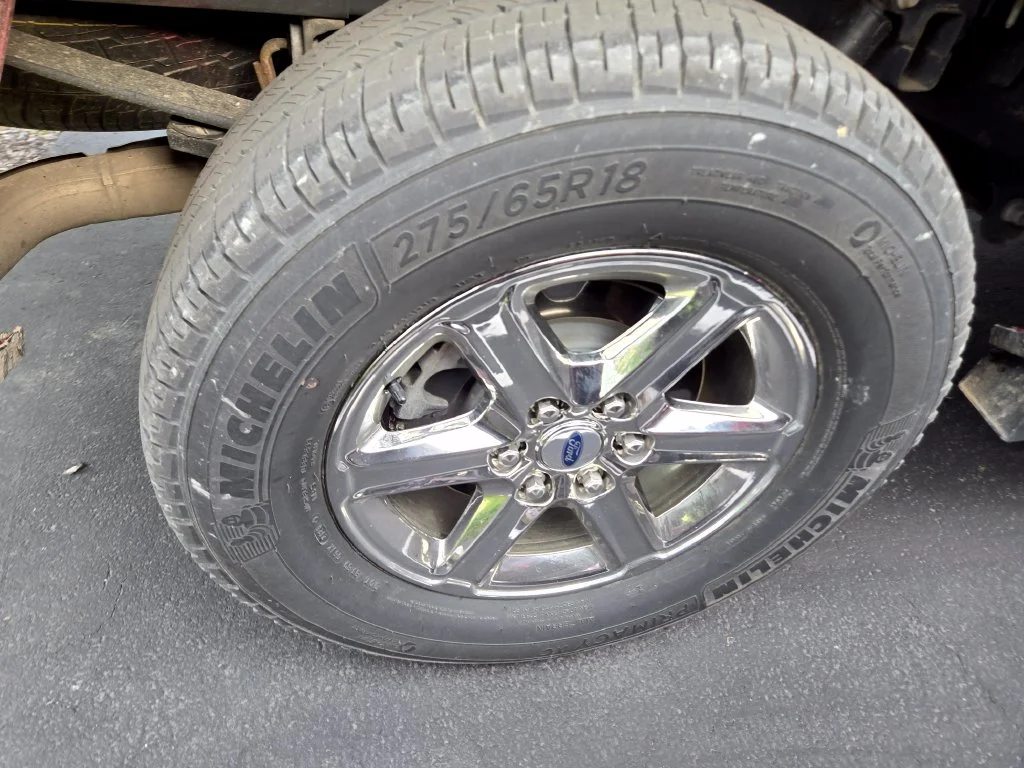 Used 2024 Rapid Red Metallic Tinted Clearcoat Ford XLT image 8