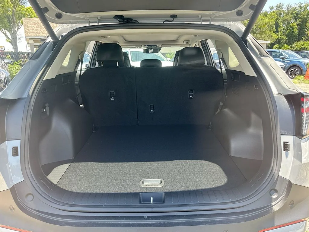 New 2026 Wolf Gray Kia EX image 25