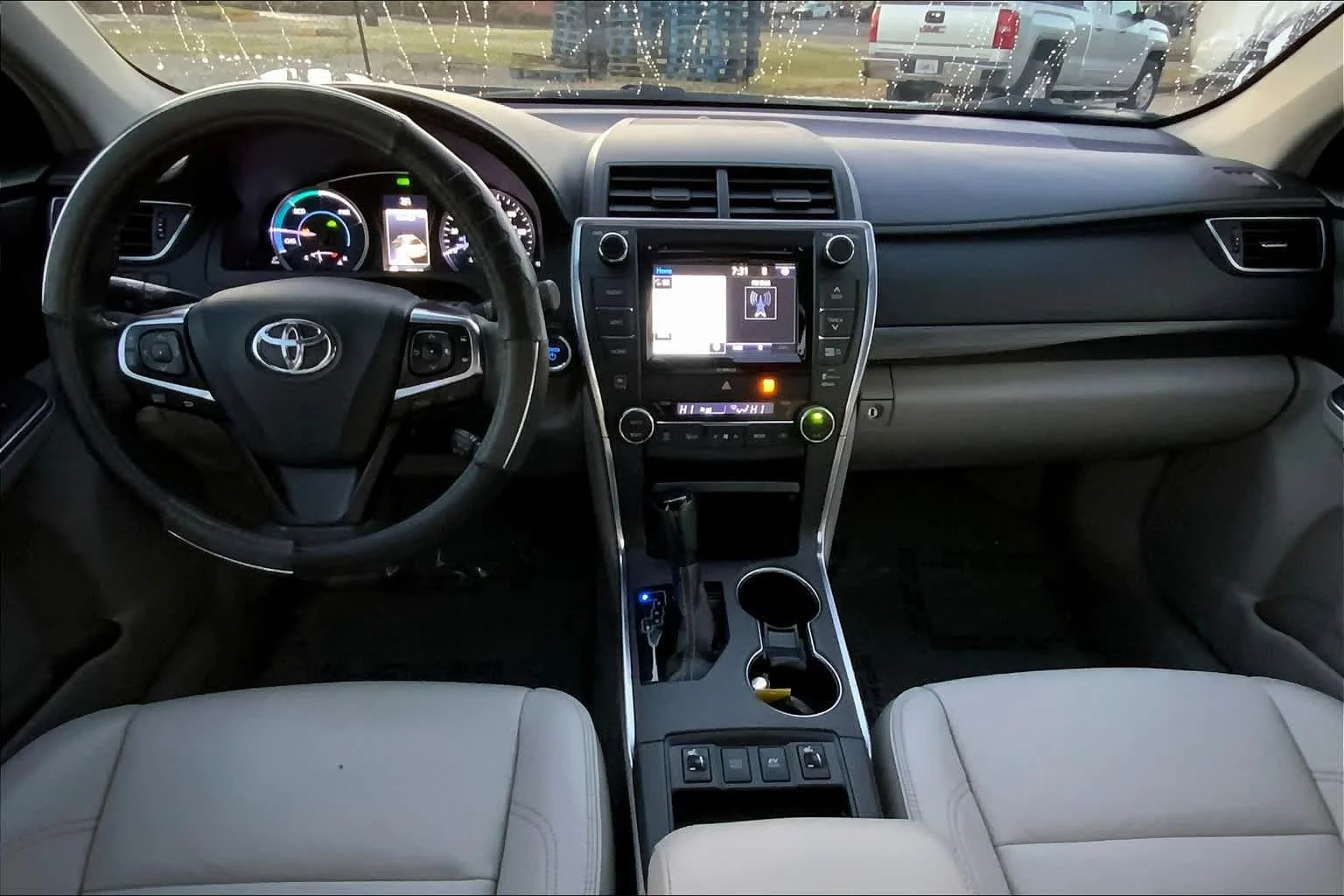 Used 2017 Celestial Silver Metallic Toyota Hybrid XLE image 16