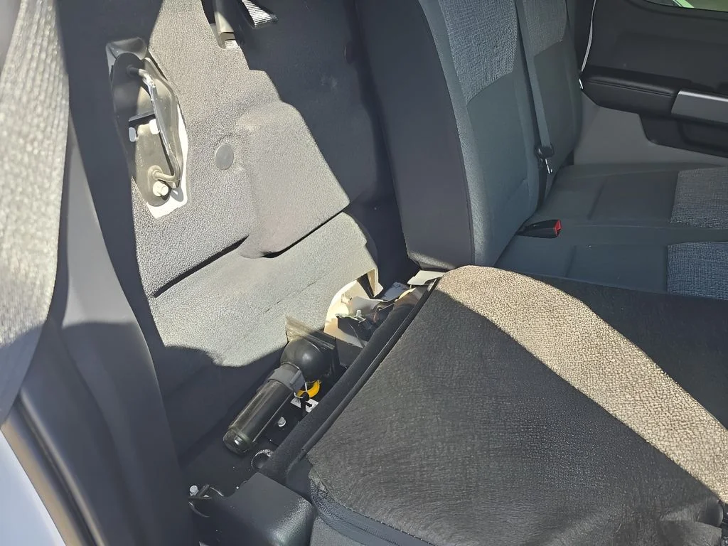 Used 2024 Oxford White Ford XLT image 14