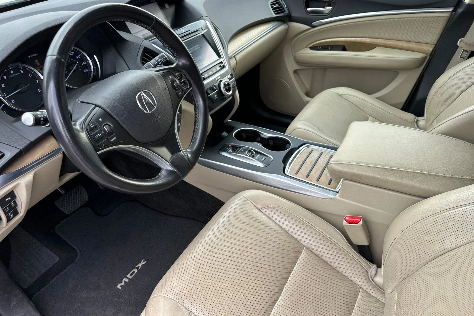 Used 2019 White Acura 3.5L Technology Package image 10