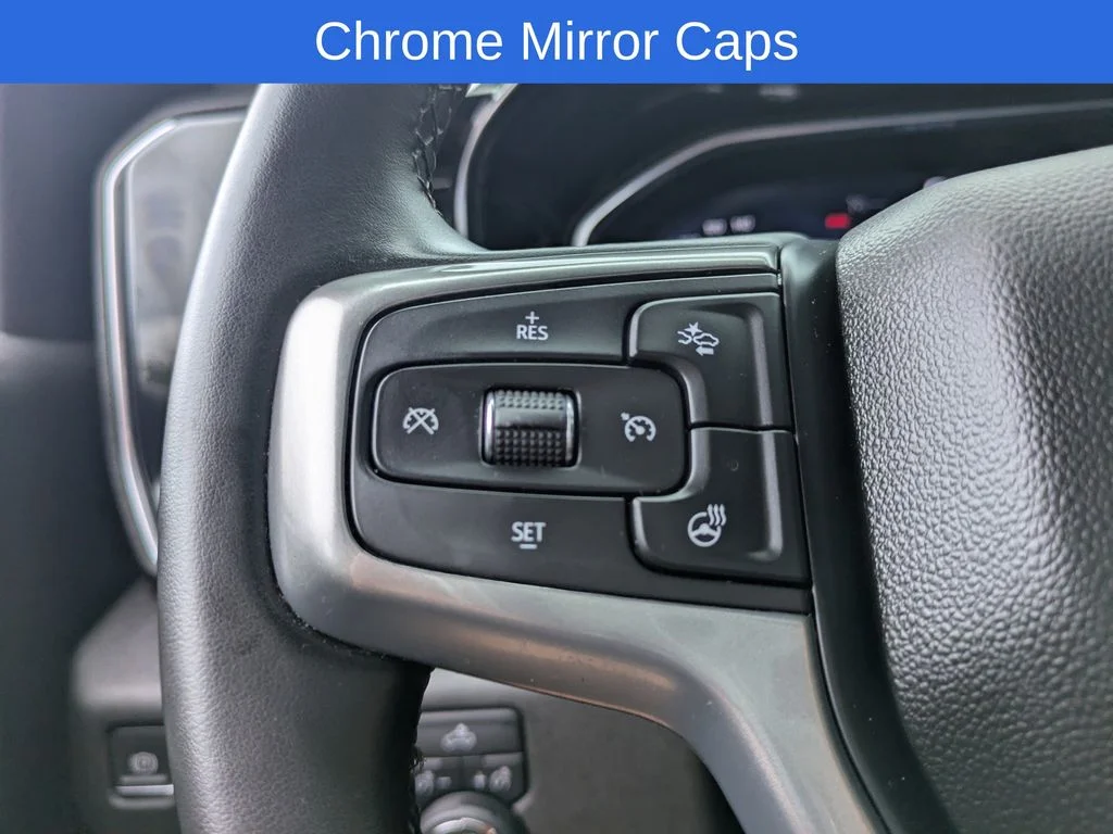 Used 2024 White Chevrolet LT image 27