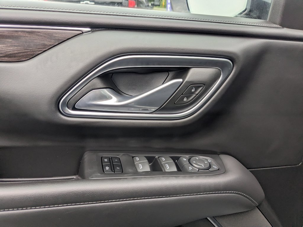 Used 2024 Sterling Gray Metallic Chevrolet Z71 image 12
