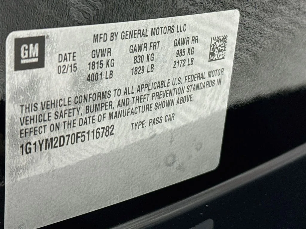 Used 2015 Black Chevrolet Stingray Z51 image 27