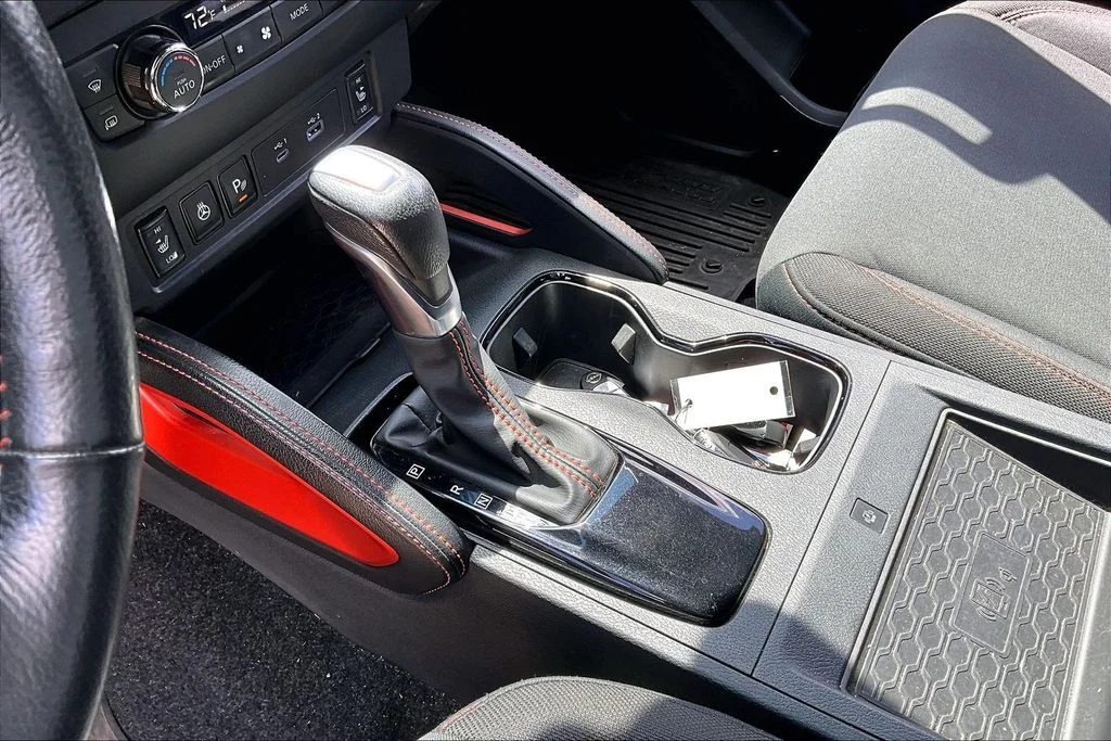 Used 2022 Red Nissan PRO-4X image 12