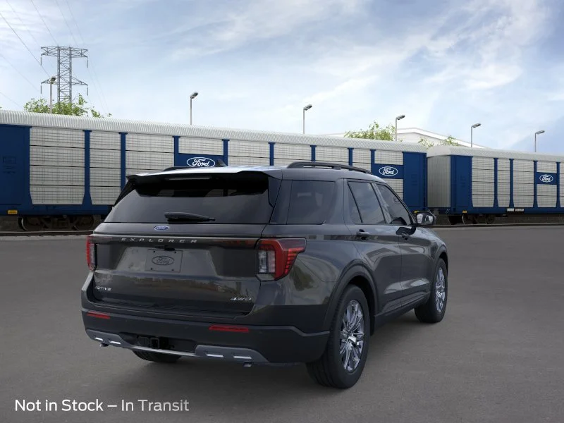 New 2026 Agate Black Metallic Ford Active image 8
