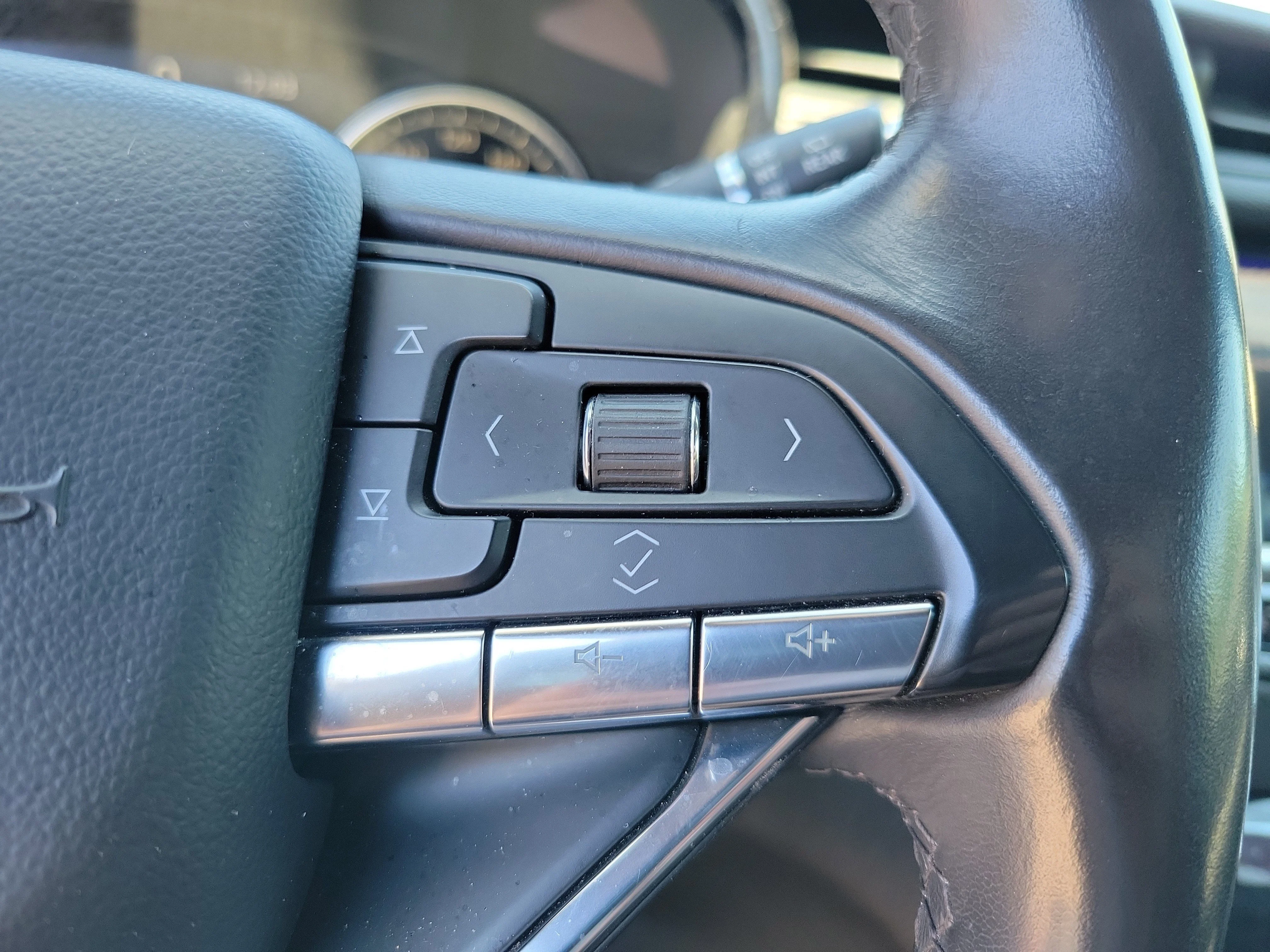 Used 2023 Stellar Black Metallic Cadillac FWD Luxury image 18