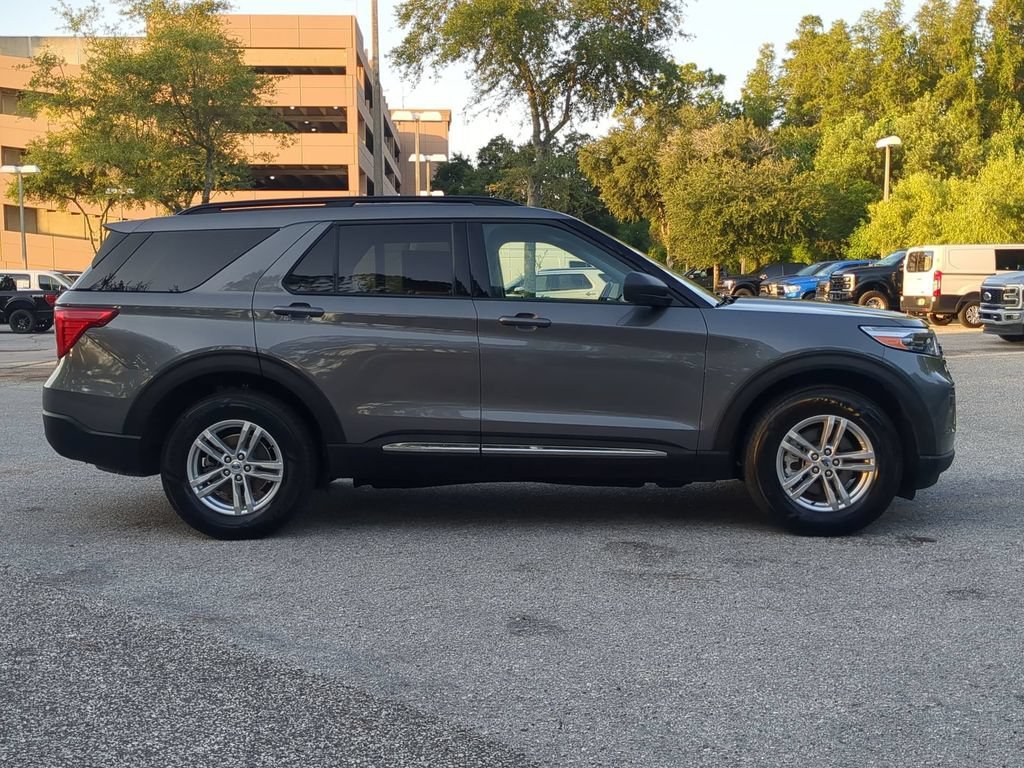 Used 2023 Carbonized Gray Metallic Ford XLT image 36