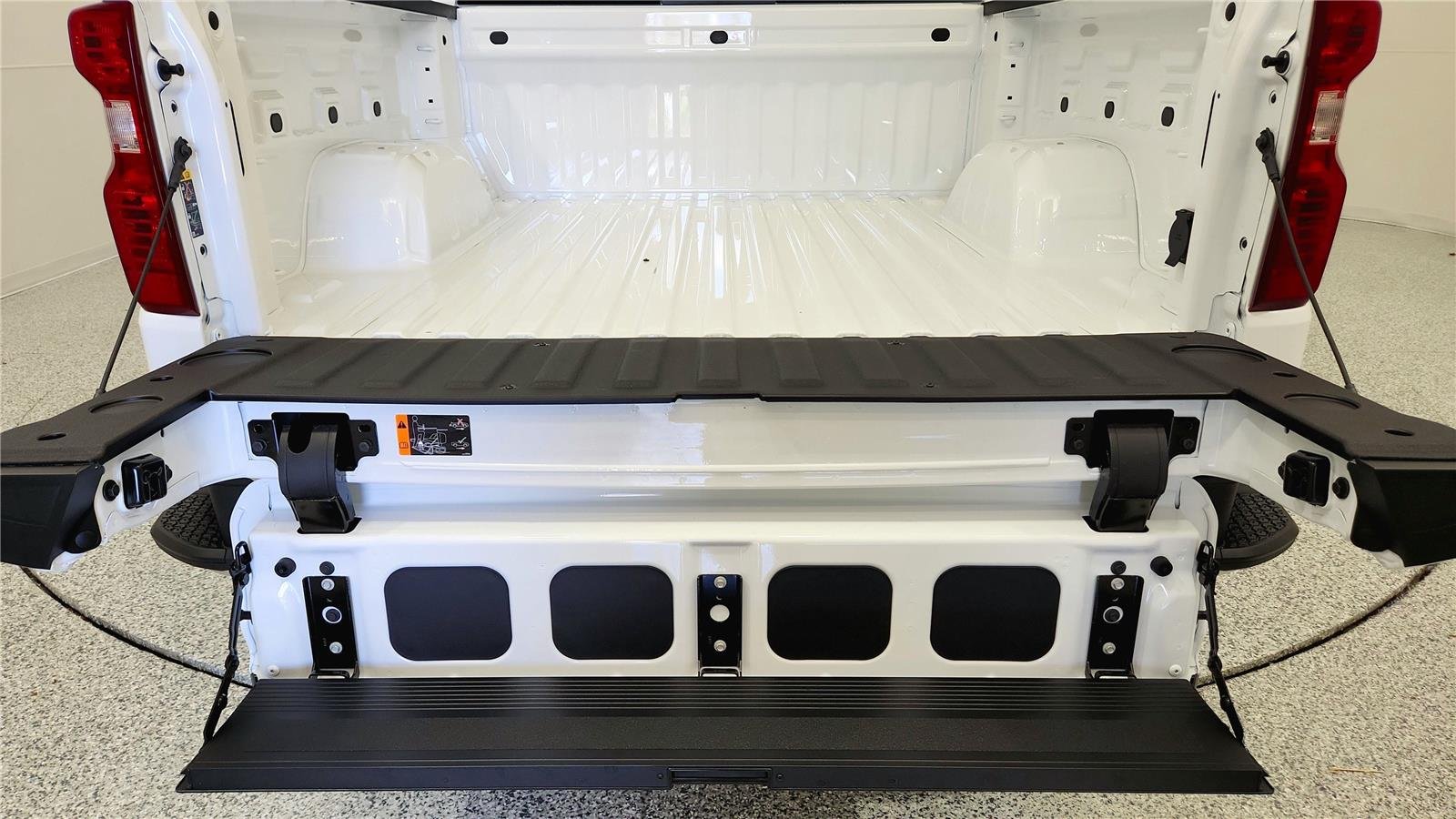 2026 Chevrolet Silverado 1500 LT - Photo 21