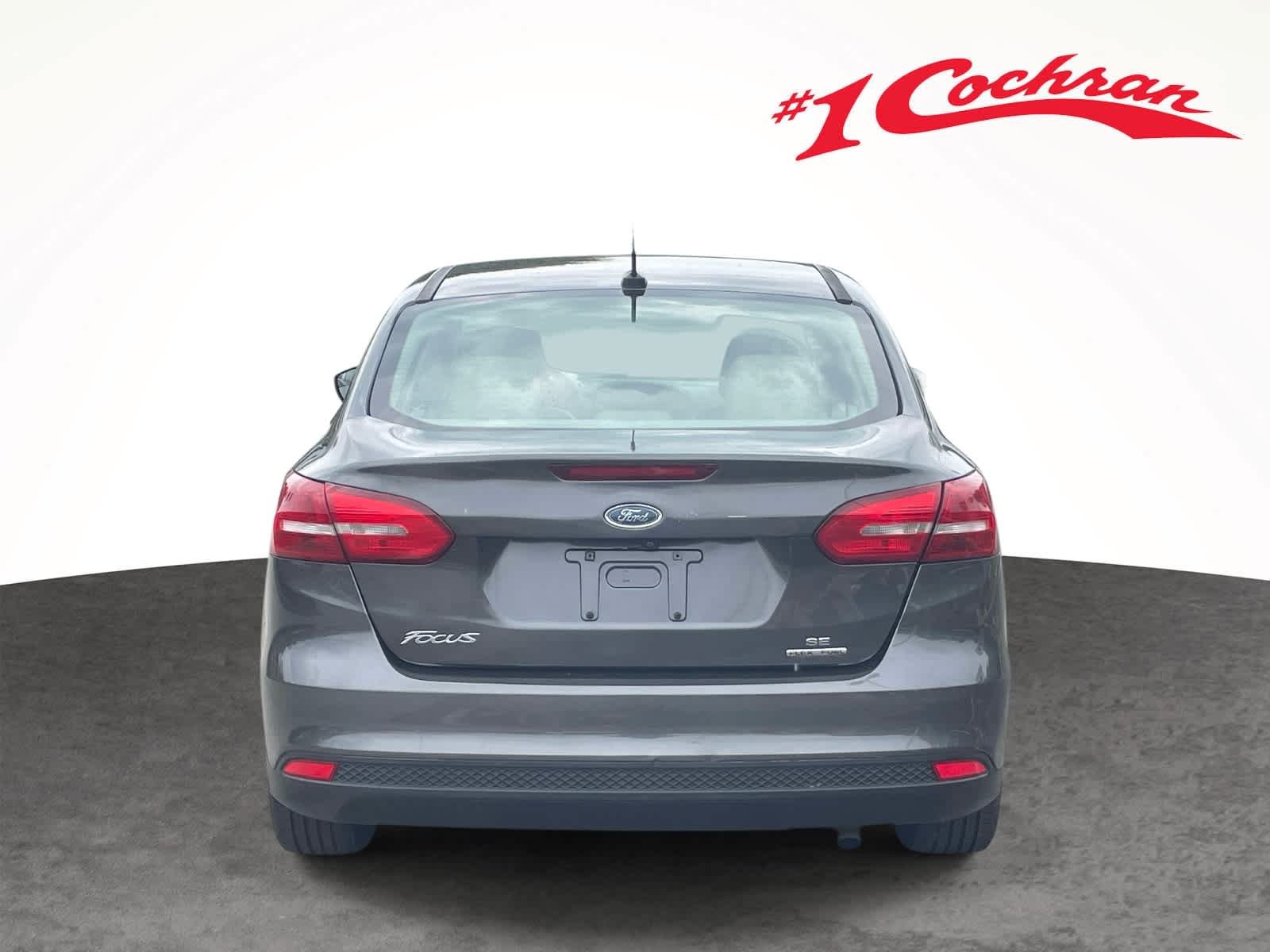Used 2016 Magnetic Ford SE image 8