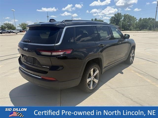 Used 2021 Diamond Black Crystal Pearlcoat Jeep Limited image 8