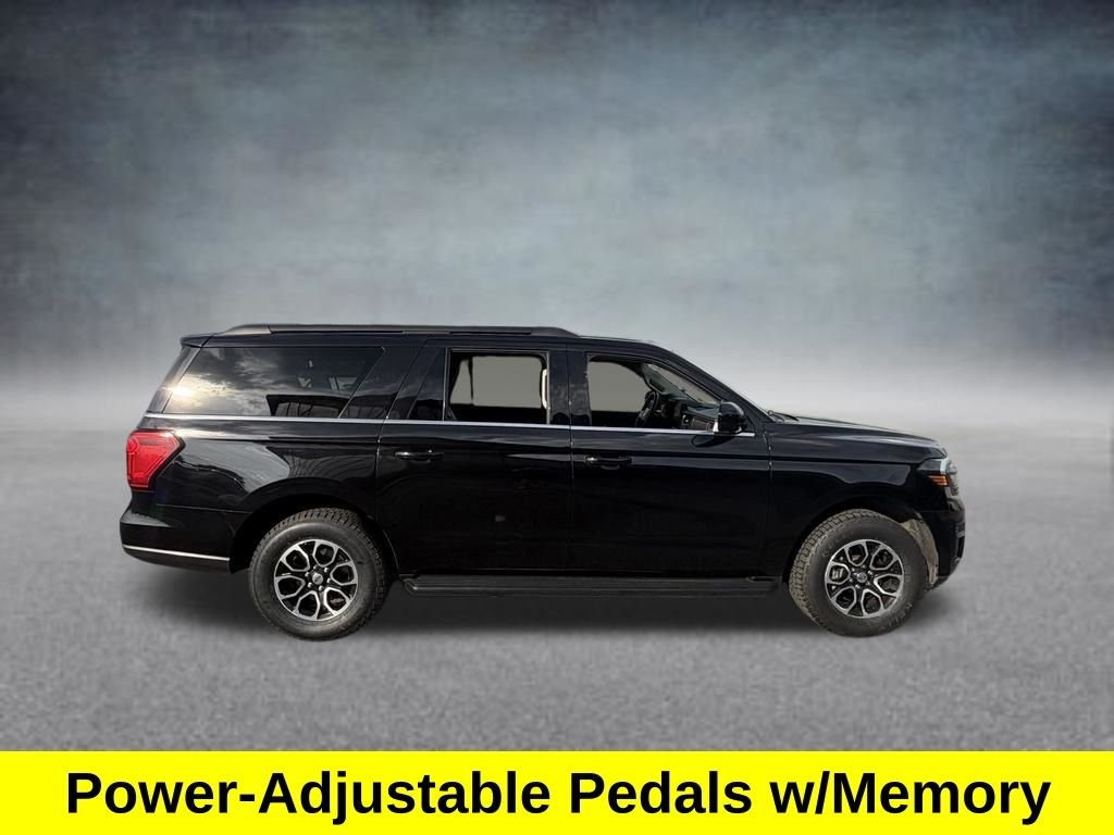 Used 2024 Black Metallic Ford XLT image 7