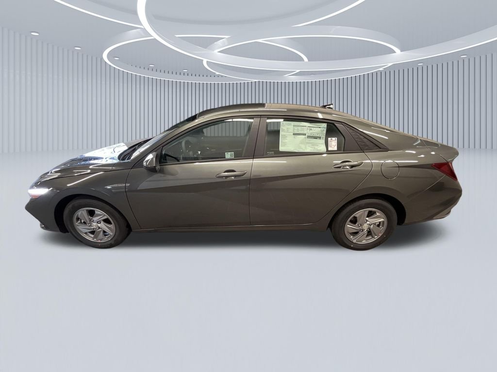 New 2026 Gray Hyundai SE image 6