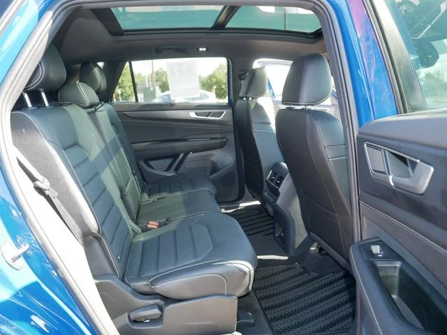 Certified Used 2026 Blue Volkswagen 2.0T SEL R-Line Black image 19
