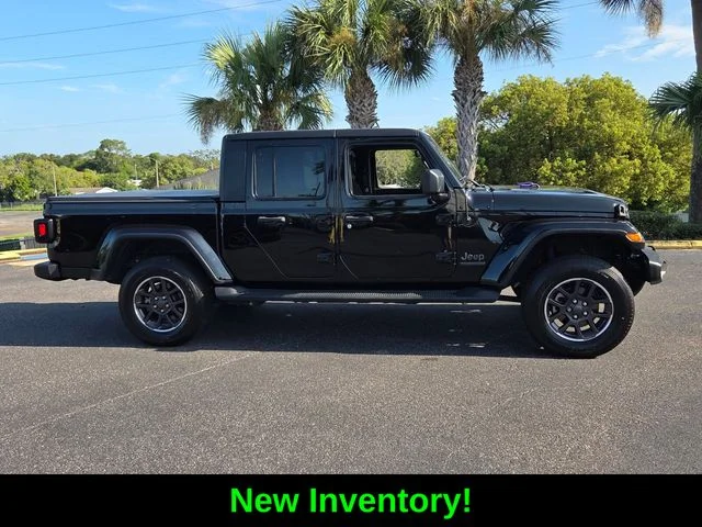 Used 2021 Black Jeep Sport image 8