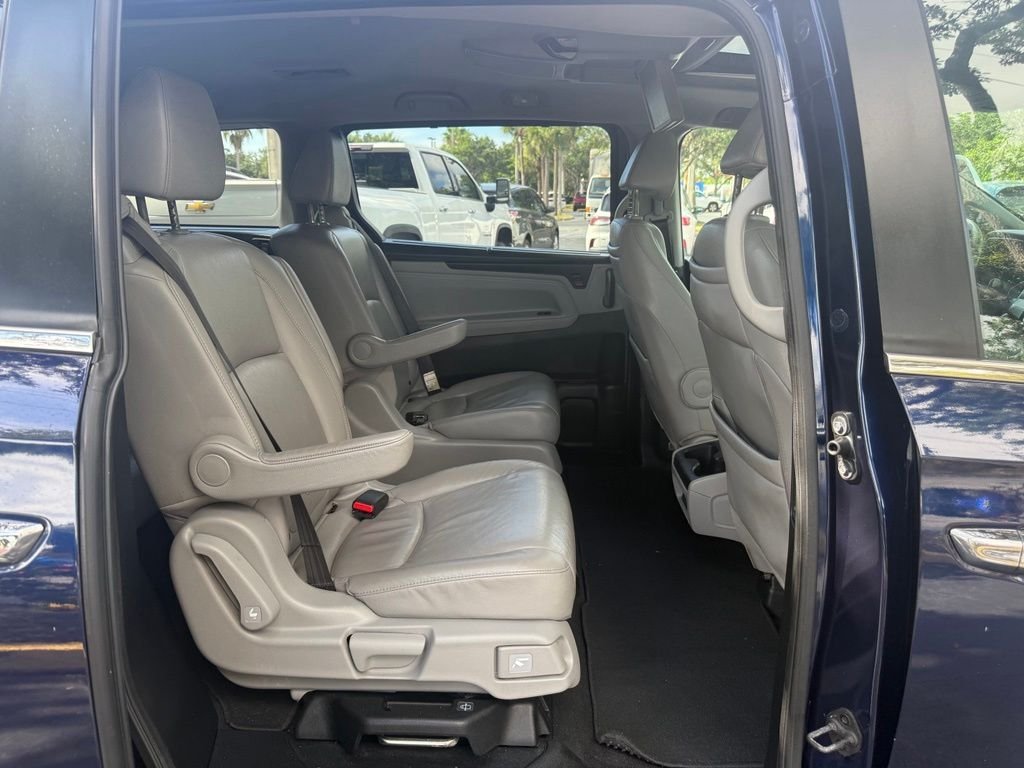 Used 2020  Honda EX-L image 12