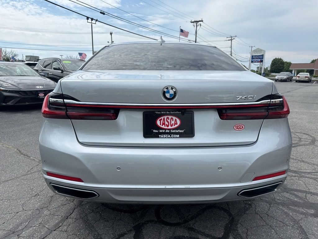 2020 BMW 7 Series 740i - Photo 6