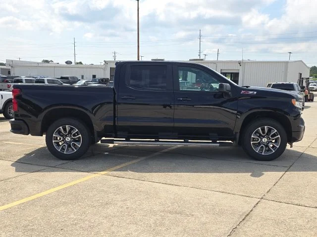 Used 2023 Black Chevrolet RST image 6