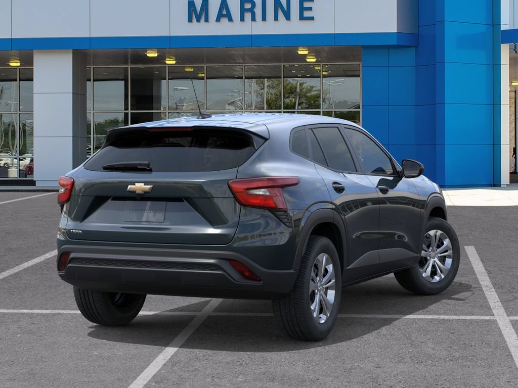 2026 Chevrolet Trax LS - Photo 4