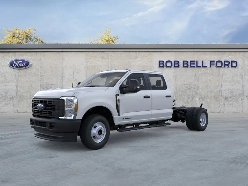 2026 Ford F-350 Super Duty Chassis Cab XL